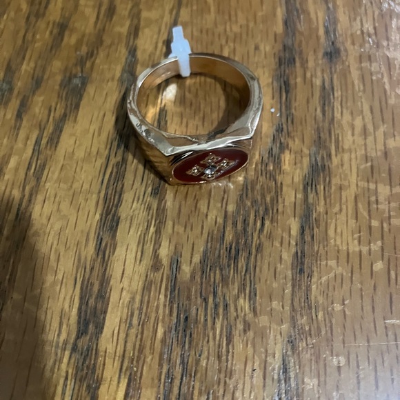 H&M ring 💍 - Picture 2 of 5